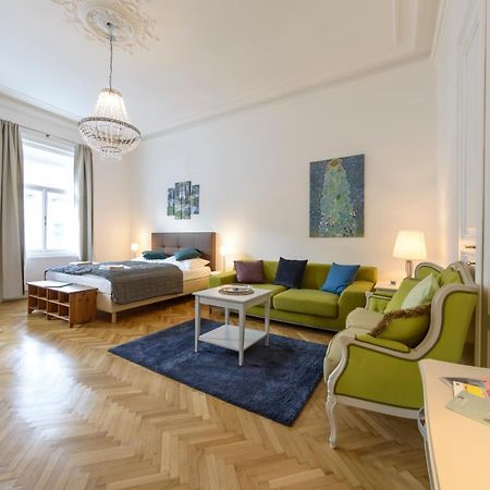 Senator Suite Stephansplatz By Ichbucheat Відень Екстер'єр фото